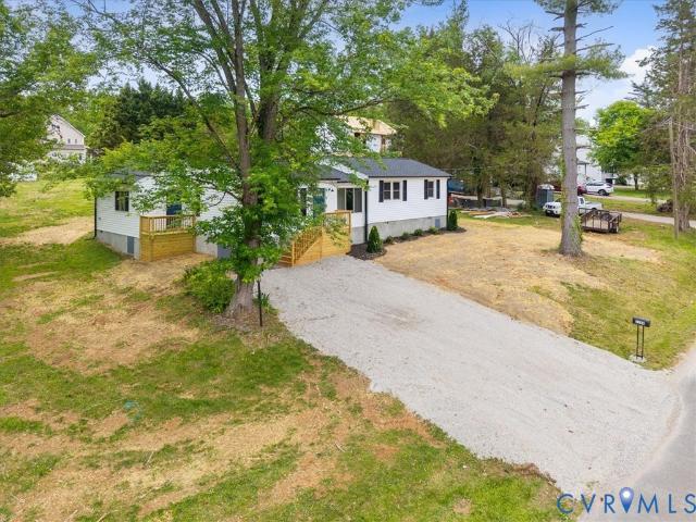 2244 Lakeview Drive
