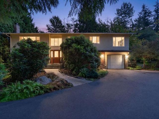 2244 Street, Surrey, BC, V3Z 9X6 house for sale | Listing ID R3172 | Royal LePage
