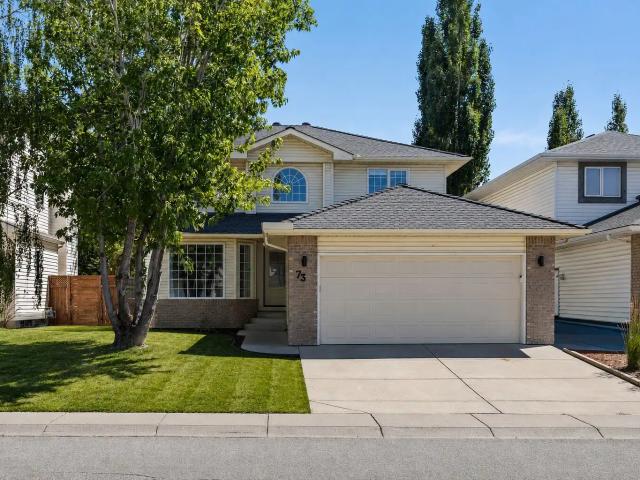 2244 Sq Ft House 3 bed + den, 2.5 bath