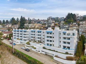 2244 13th Ave W, Unit 407, Seattle, WA 98119 | MLS #2469