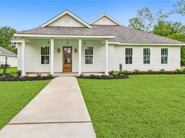 2246 Caroline St, Mandeville, LA 70448 | MLS #2559