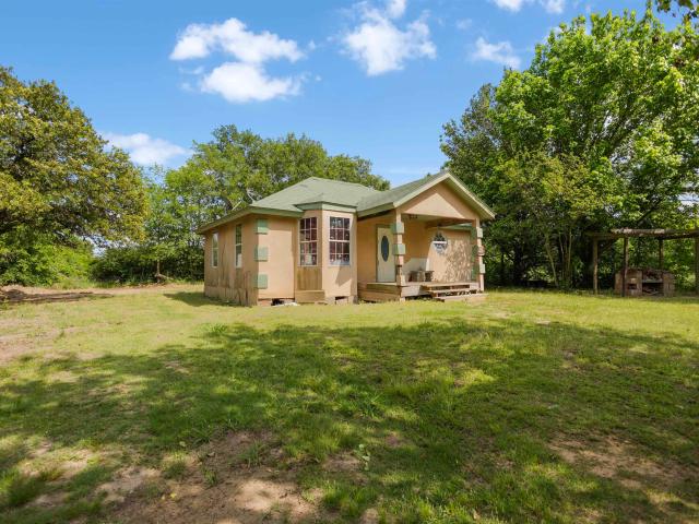 2240 County Road 1502, Van, TX 75790 | MLS #26006