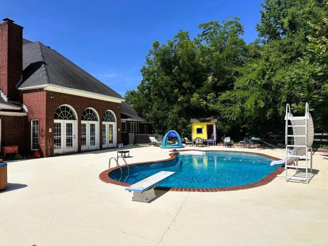 2240 W Main Street