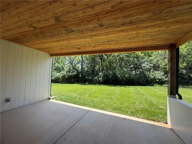 22415 W 89th Ter, Lenexa, KS 66227 | MLS #2582