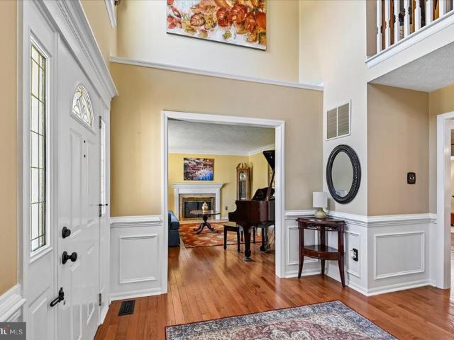 2242 Deadora Drive