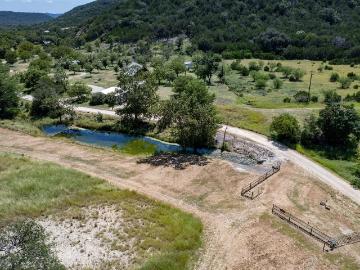 2242 Patterson Creek Rd, Leakey, USA, TX
