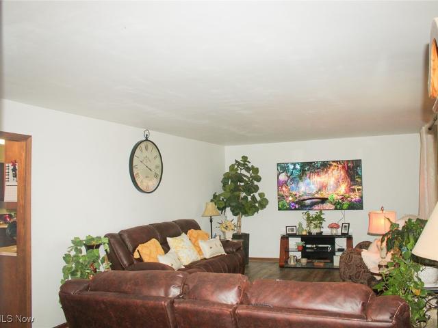 2242 S Mccoy Ridge Road