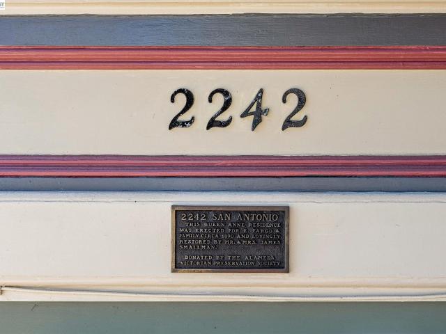 2242 San Antonio Ave