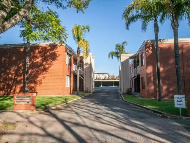 2/24 Carlisle Road, WESTBOURNE PARK, SA 5041 Unit for Rent