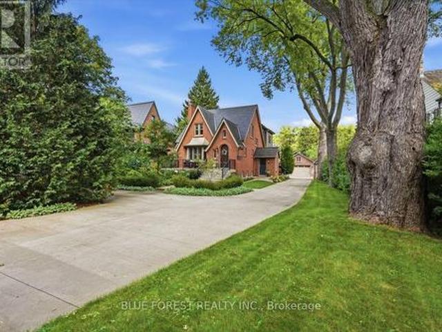 224 Base Line Road E, London South G, ON, N6C 2P1 house for sale | Listing ID X13791 | Royal LePage