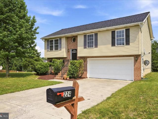 224 Ford Circle