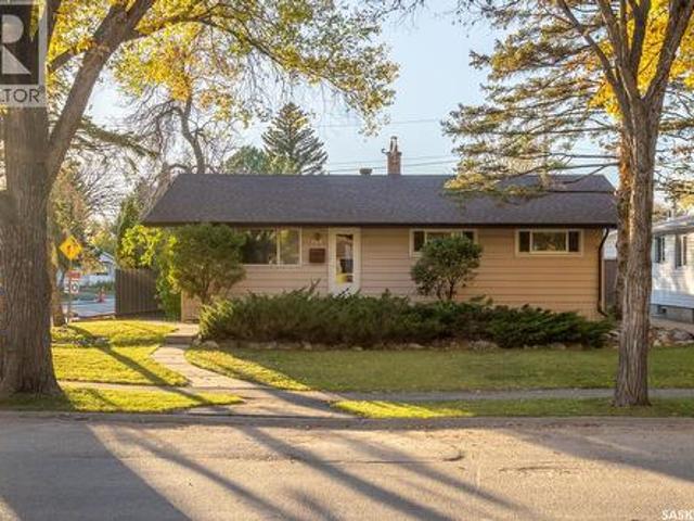 224 Frontenac Drive, Regina, SK, S4S 3B5 house for sale | Listing ID SK051813 | Royal LePage