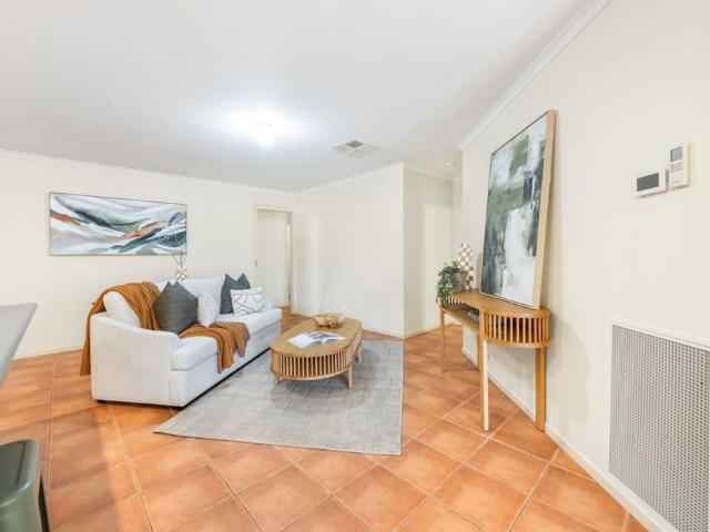 224 Halloran Drive, Jerrabomberra
