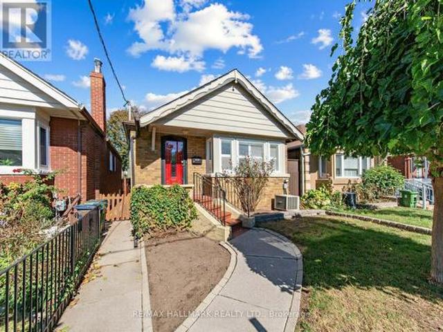224 O' Connor Drive, Toronto, ON, M4J 2T4 house for sale | Listing ID E13865 | Royal LePage