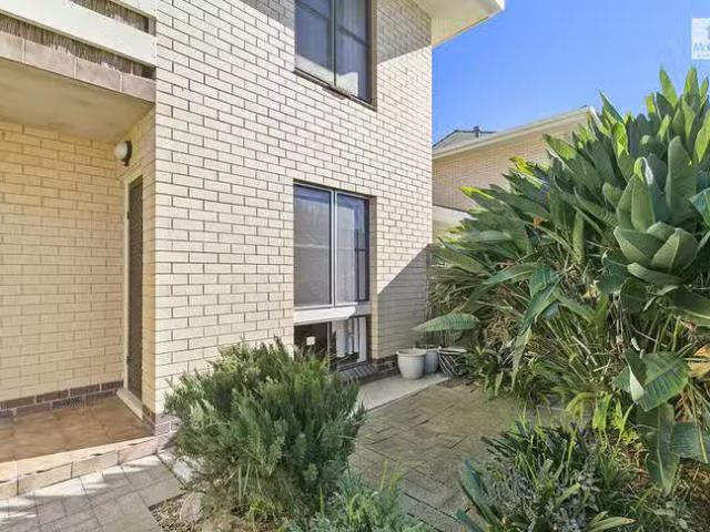 2/24 Murray Terrace, Oaklands Park, SA 5046