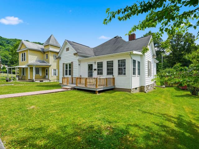 224 Northwest 10th Street
