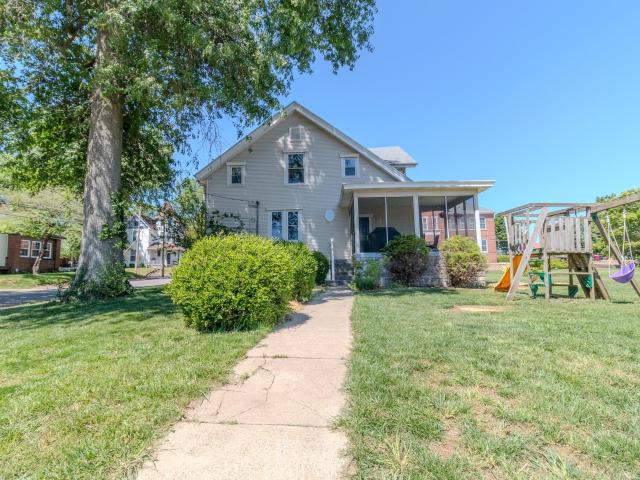 224 S First Street