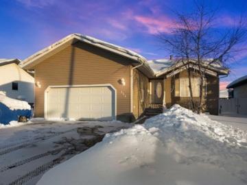 224 Shetland Garden, Fort Mcmurray, AB, T9H 5M5 house for sale | Listing ID A2308 | Royal LePage