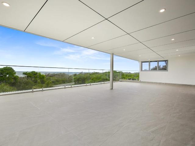 2/24 Peregian Esplanade, PEREGIAN BEACH, QLD 4573