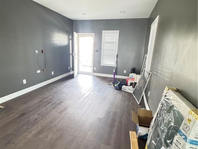 224 W 40th Street