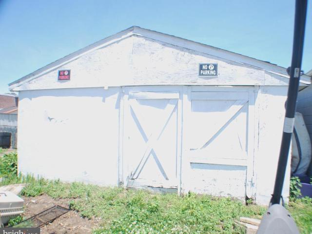 224 W 5Th Street