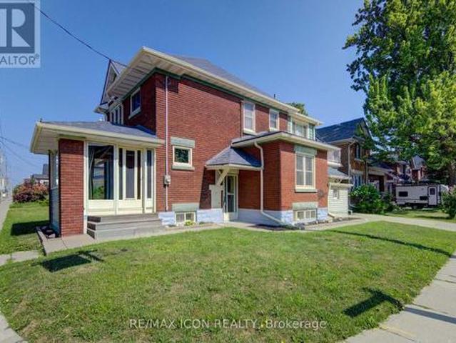 224 Weber Street E, Kitchener, ON, N2H 1E8 house for sale | Listing ID X13745 | Royal LePage