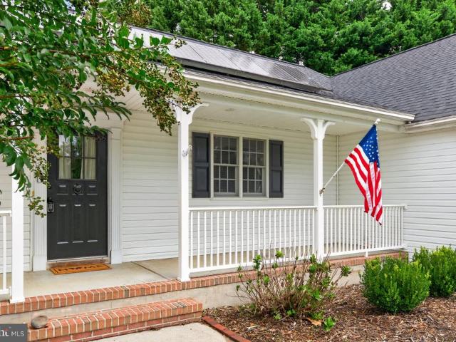 224 Wye Knot Court