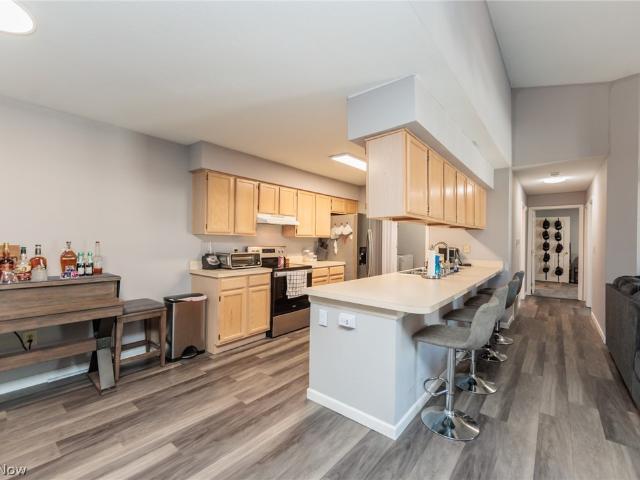 22558 Lenox Drive 424