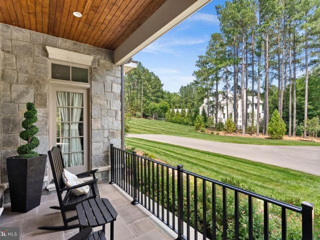 22563 Creighton Farms Drive