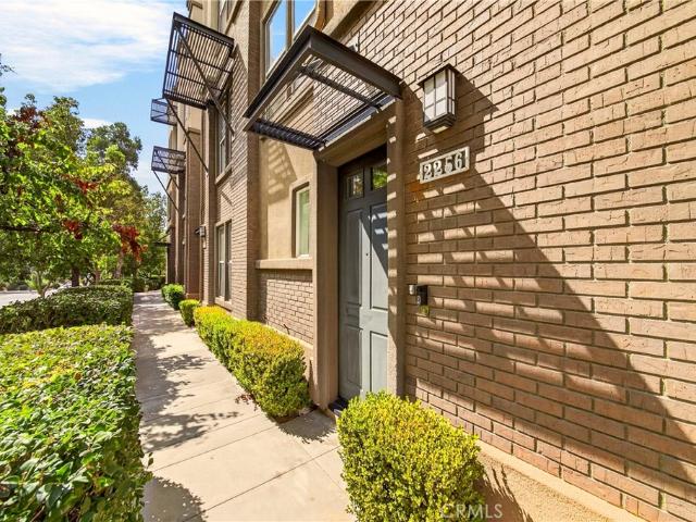 2256 Clark