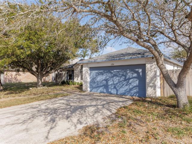 2256 Ivy Drive