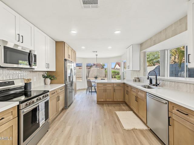 2256 w tanque verde drive