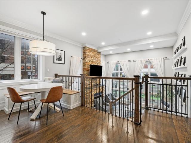 2257 W Belmont Avenue # 1W
