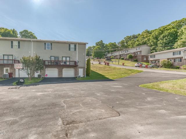 2258 Forest Acres Drive 2258