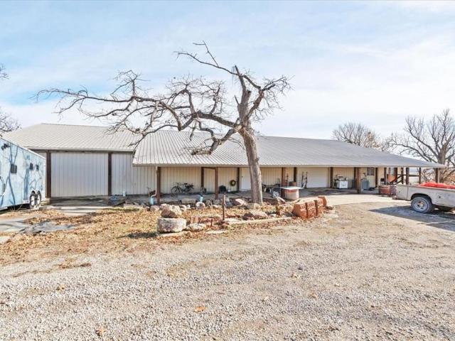22599 Fall Leaf Rd, Linwood, KS 66052 | MLS #2600