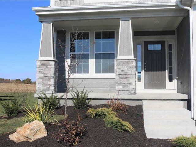 2259 W Elm St, Olathe, KS 66061 | MLS #2614