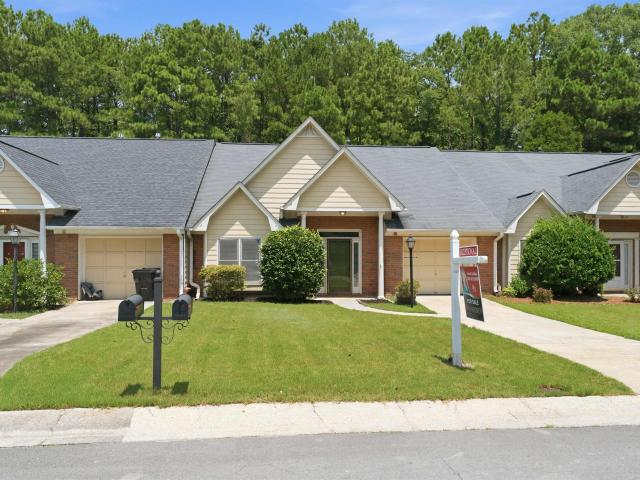 2250 Ascot Lane