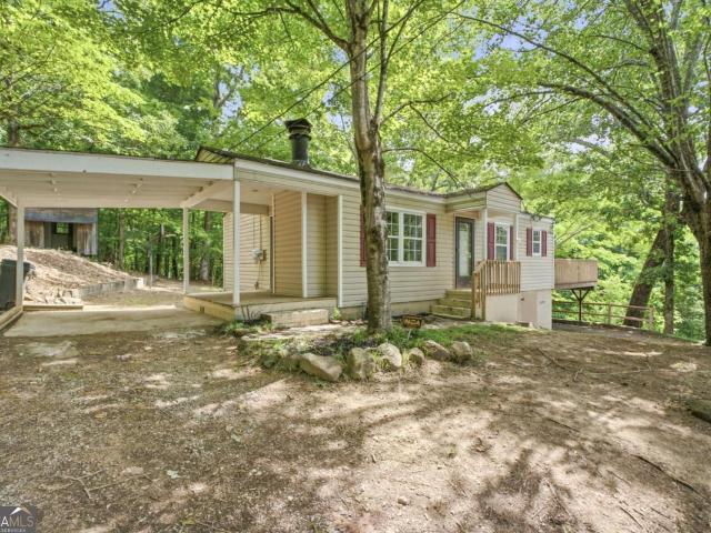 2250 Cave Spring Road SW