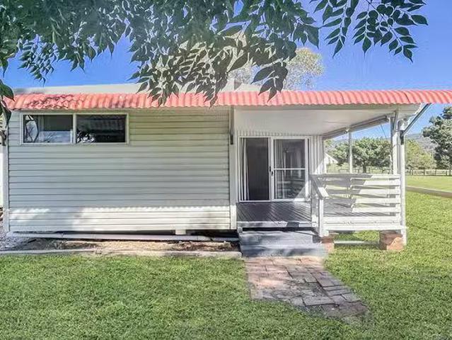 2/251 Spring Flat South Lane, Spring Flat, NSW 2850