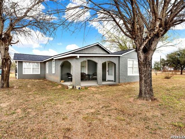 225/255/ San Antonio Ave