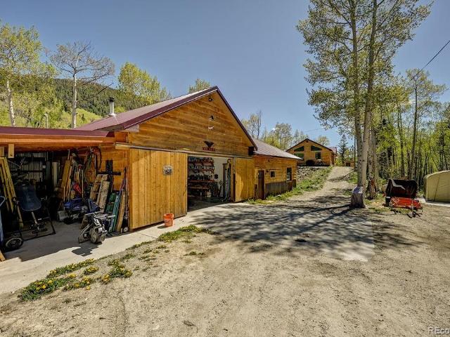 22525 Barnhill Street