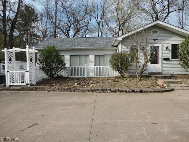 2252 N Medina Line Road