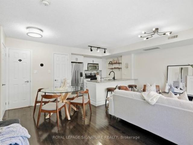 225 11 Ruttan Street, Toronto, ON, M6P 0A1 townhouse for sale | Listing ID C13828 | Royal LePage
