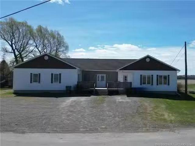 225 1Er Rang Rd, Dsl De Drummond/Dsl Of Drummond, NB, E3Y 2S6.