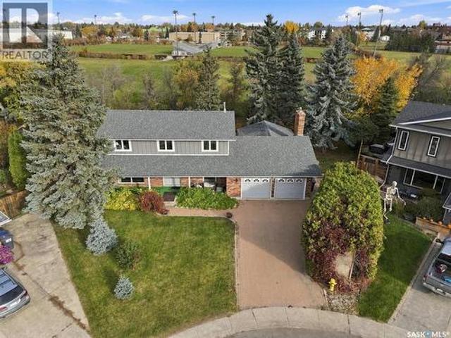 225 Clearwater Court, Saskatoon, SK, S7K 3Y9 house for sale | Listing ID SK051338 | Royal LePage