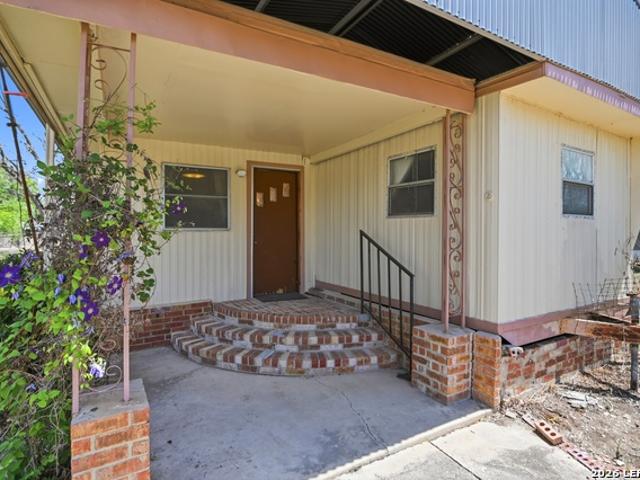 225 Crystal Valley