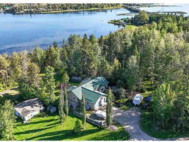 225 Bayview Drive, Rural Parkland County, AB, T0E 2K0 house for sale | Listing ID E4509 | Royal LePage