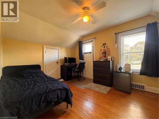 225 BRIDGEPORT Road E, Waterloo, Ontario, N2J2K7