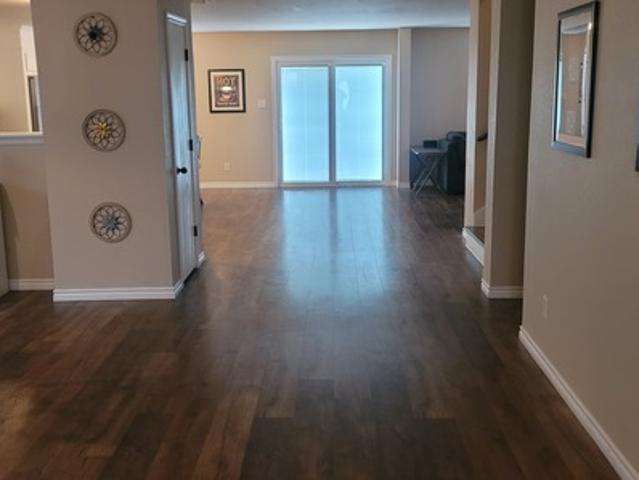 225 Gatewood Fls