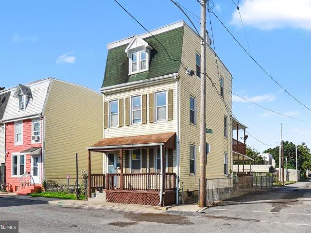 225 Green Street